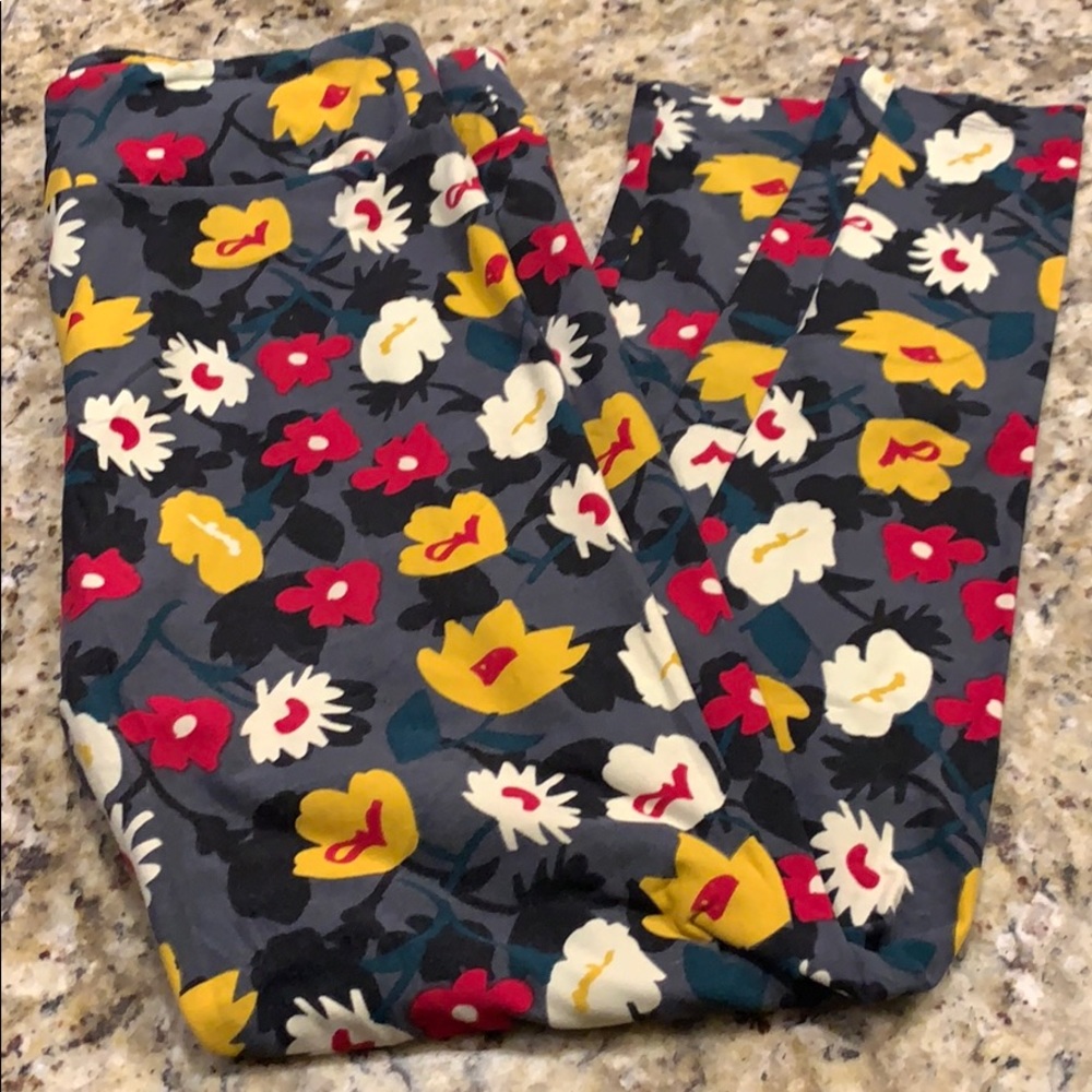 Flower Lularoe leggings